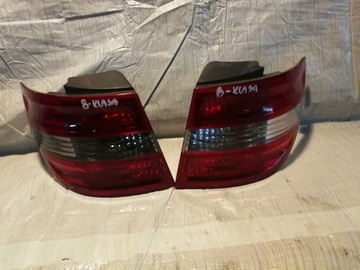 MERCEDES B TŘÍDA W245 05R- SVĚTLO LEVÝ ZADNÍ