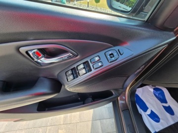 Hyundai ix35 SUV R 2.0 CRDi 136KM 2010 Hyundai ix35 2.0 136PS NAVI PANORAMA Skora Alu Piekny Gwarancja 2.0 136KM, zdjęcie 14