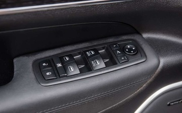 Jeep Grand Cherokee IV Terenowy Facelifting 2016 3.0 CRD 250KM 2018 Jeep Grand Cherokee SUMMIT 3.0D 250Ps Ledy Xenony Panorama Radar Navi Skor, zdjęcie 19