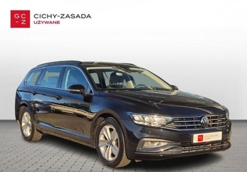 Volkswagen Passat B8 Variant Facelifting 2.0 TDI SCR 200KM 2022 Volkswagen Passat Variant 2.0TDI 200KM DSG BusinessPremium HAK Kamera LED, zdjęcie 6