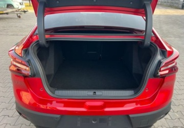 Citroen 2023 Citroen C4X Elektryk Nawigacja Kamera Sensor LED podgrzewana kierownica sz, zdjęcie 9