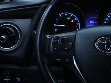 Toyota Auris II Hatchback 5d Facelifting 1.6 Valvematic 132KM 2016 Toyota Auris 1.6 Valvematic, Salon Polska, zdjęcie 17