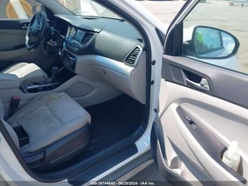 Hyundai Tucson III 2018 Hyundai Tucson 2018 Hyundai Tucson SEL AWD 2.0 Benzyna 164KM, zdjęcie 5