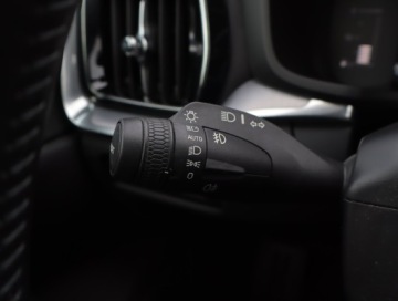 Volvo V60 II  Kombi 2.0 D4 190KM 2019 Volvo V60 D4 2.0, Salon Polska, Serwis ASO, zdjęcie 17