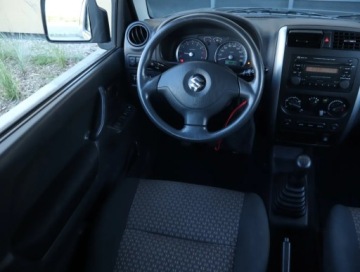 Suzuki Jimny III Standard 1.3 VVT 85KM 2011 Suzuki Jimny 1.3 16V, Salon Polska, zdjęcie 6