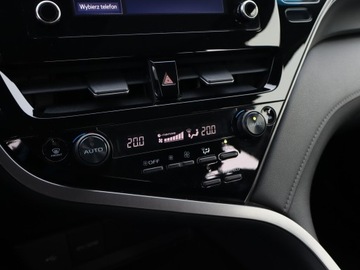 Toyota Camry IX Sedan 2.5 Hybrid Dynamic Force 218KM 2021 Toyota Camry 2.5 Hybrid, Salon Polska, zdjęcie 16