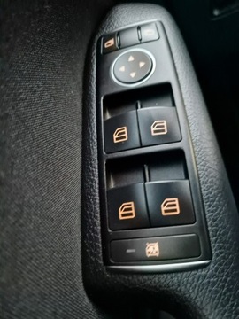 Mercedes Klasa B W246 Sports Tourer 180 BlueEFFICIENCY 122KM 2013 Mercedes B 180 1.6 Benzyna Xenon Navi, zdjęcie 27