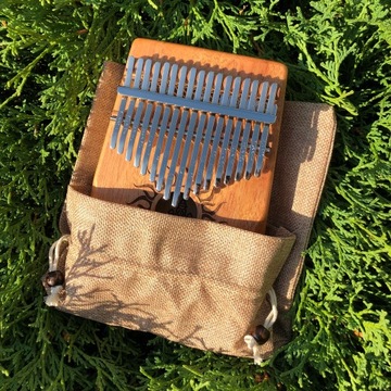 Retropolis калимба из красного дерева NATURAL CASE BAG для инструментов Zanza Mbira