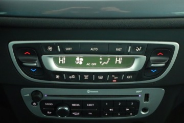 Renault Megane III Grandtour Facelifting 2013 Energy TCe 115KM 2015 Renault Megane 1.2 TCe, Salon Polska, Klima, zdjęcie 10