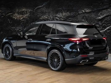 Mercedes GLC C254/X254 SUV 2.0 300d 269KM 2026 MERCEDES-BENZ GLC 300 d 4-Matic AMG Line 2.0 (269KM) 2025, zdjęcie 3