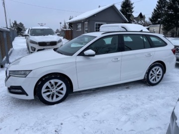 Skoda Octavia IV Kombi 2.0 TDI 150KM 2022 Skoda Octavia 2.0 TDI 150 KM DSG AMBITION BEZWYPADKOWY 2.0 Diesel 150KM, zdjęcie 18