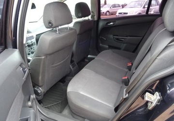 Opel Astra H Kombi 1.7 CDTI ECOTEC 110KM 2009 Opel Astra 1.7diesel,klima,el.szyby,nowy dwumas,zarejestrowany 1.7 Diesel, zdjęcie 5