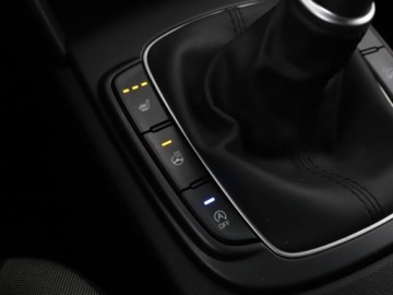 Hyundai Kona I Crossover 1.0 T-GDI 120KM 2018 Hyundai Kona Klimatyzacja Nawigacja Tempomat, zdjęcie 28