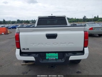 Toyota Tacoma II 2024 Toyota Tacoma 2024r., TRD OFF ROAD, od ubezpieczalni 2.4 Benzyna 278KM, zdjęcie 5