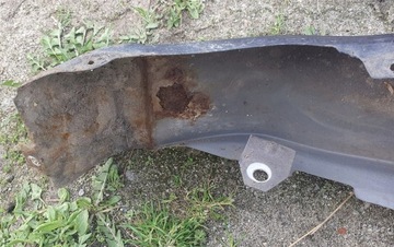 КРЫЛО ПЕРЕДНЕЕ ПРАВОЕ FORD MONDEO MK1 L.75