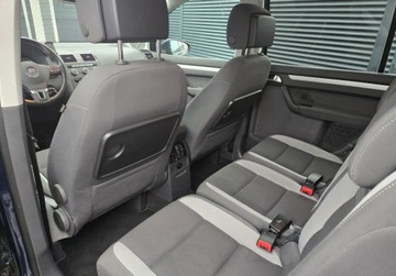 Volkswagen Touran II 1.6 TDI 105KM 2013 Volkswagen Touran swiezo sprowadzony Zarejestrowany Ubezpieczony 1.6, zdjęcie 11