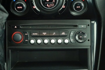 Citroen C3 Picasso 1.2 PureTech 110KM 2016 Citroen C3 Picasso 1.2 PureTech, Salon Polska, zdjęcie 12