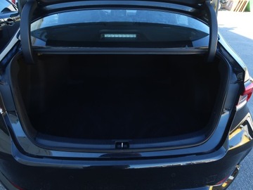 Toyota Corolla XII Sedan 1.8 Hybrid 122KM 2022 Toyota Corolla 1.8 Hybrid, Salon Polska, zdjęcie 12