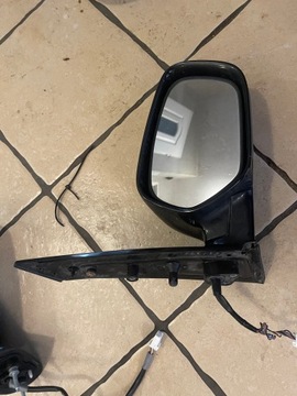 MITSUBISHI GRANDIS ZRCÁTKO PRAVÉ EVROPA ORIGINÁLNÍ 9 PIN