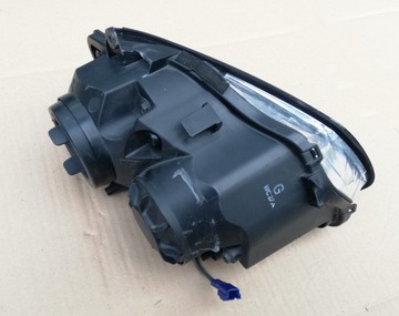 Lampa przednia Yamaha YZF R1