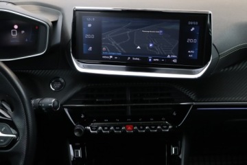 Peugeot 2008 II SUV 1.2 PureTech 130KM 2020 Peugeot 2008 1.2 PureTech, Salon Polska, zdjęcie 12