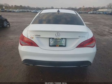 Mercedes CLA C118/X118 2019 Mercedes-Benz CLA MERCEDES-BENZ CLA 250 4MATIC 2.0 Benzyna 211KM, zdjęcie 3