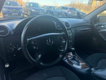 Mercedes CLK W209 Coupe C209 2.1 (220 CDI) 150KM 2005 Mercedes-Benz CLK Mercedes-Benz 220 CLK 2,2 Diesel Zadbany Zamiana 2.1, zdjęcie 8