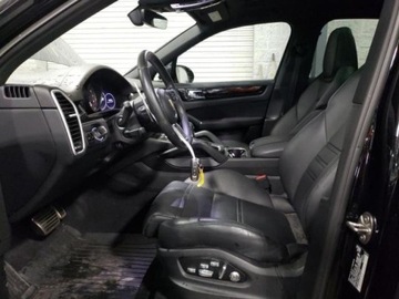 Porsche Cayenne III 2019 Porsche Cayenne 2019, 2.9L, 4x4, S, po gradobiciu, zdjęcie 6