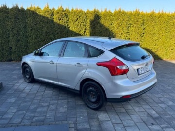 Ford Focus III Kombi 1.0 EcoBoost 100KM 2012 Ford Focus 1.0 Benz Zadbany Nowy rozrzad Benzyna 100KM, zdjęcie 6