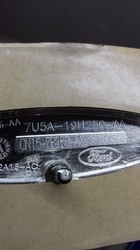FORD FIESTA FOCUS S-MAX C-MAX | LOGO ZNAK ZNAKY 7U5A-19H250-AA
