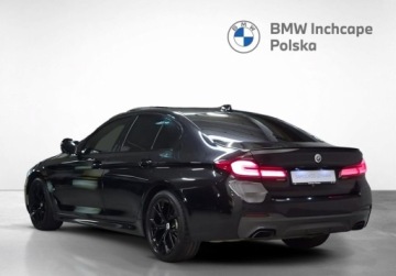 BMW Seria 5 G30-G31 Limuzyna Facelifting 3.0 540d 340KM 2022 BMW Seria 5 BMW Laser l Driving Assistant l M-Pakiet l HarmanKardon 3.0, zdjęcie 2