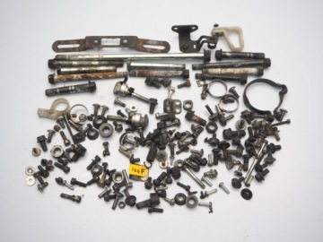 YAMAHA WR 125 09-14 НАБОР ВИНТОВ НА ФОТО