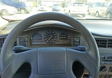 Seat Toledo I 1997 Seat Toledo Seat Toledo 1.8 SE 1.8 Benzyna 90KM, zdjęcie 8