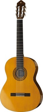 Yamaha C40 Gitara klasyczna 4/4 Świerk