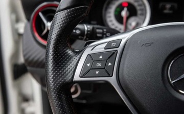 Mercedes Klasa A W176 Hatchback 5d Facelifting 250 211KM 2015 Mercedes-Benz Klasa A SPORT-Pakiet 2.0B 211Ps Skora Bixenon Navi Ledy Kame, zdjęcie 22