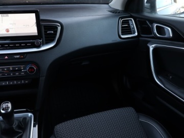 Kia Ceed III Kombi 1.5 T-GDI 160KM 2021 Kia Ceed 1.5 T-GDI, Salon Polska, Serwis ASO, zdjęcie 7