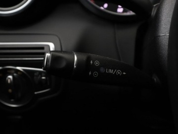 Mercedes Klasa C W205 Limuzyna 180 156KM 2018 Mercedes C 180 automat półskóra klima auto, zdjęcie 31