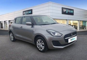 Suzuki Swift VI Hatchback Facelifting 1.2 DualJet SHVS 83KM 2021 Suzuki Swift 1.2 Dualjet SHVS Premium CVT 1.2 Benzyna 83KM, zdjęcie 2