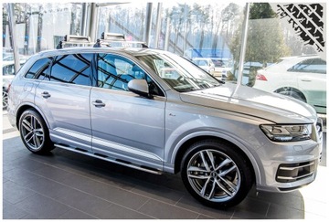 AUDI Q7 2015+ БОКОВЫЕ ПОДНОЖКИ OEM НАКЛАДКА