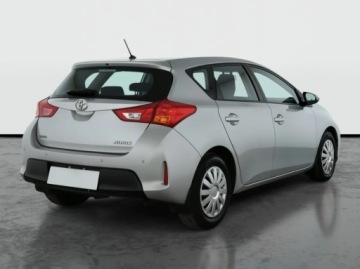 Toyota Auris II Hatchback 5d D-4D 90 90KM 2013 Toyota Auris 1.4 D-4D, Salon Polska, Serwis ASO, zdjęcie 4