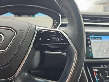 Audi A8 D5 Sedan Facelifting 3.0 55 TFSI 340KM 2023 Audi A8 pneumatyka, panoramiczny dach, kamery 360, BO, head up 3.0 Benzyna, zdjęcie 14