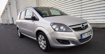 Opel Zafira B 1.7 CDTI Ecotec 110KM 2014 Opel Zafira Opel Zafira 1.7 Diesel 110KM, zdjęcie 4