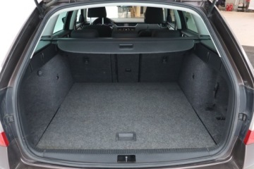 Skoda Octavia III Liftback 1.6 TDI CR DPF 105KM 2014 Skoda Octavia 1.6 TDI, Klima, Klimatronic, zdjęcie 13