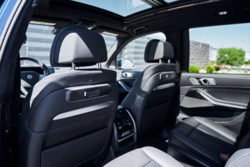 BMW X7 2026 BMW X7 Alpina XB7 2026 4.4 Benzyna 631KM, zdjęcie 14