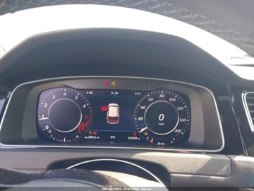 Volkswagen Golf VII 2018 Volkswagen Golf R 2.0T WDDC Navigation (M6) 2018 2.0 Benzyna 292KM, zdjęcie 10