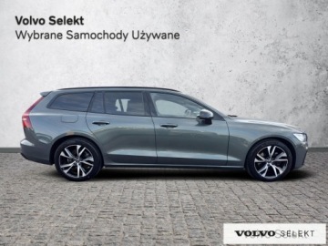 Volvo V60 II  Kombi Facelifting 2.0 B4 197KM 2025 Volvo V60 FV23 Plus Dark B4 197KM ACC BLIS Panoram, zdjęcie 8
