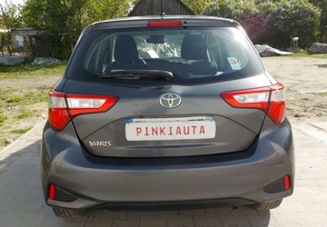 Toyota Yaris III Hatchback 5d Facelifting 2017 1.0 VVT-i 72KM 2019 Toyota Yaris Okazja Benzyna 72KM, zdjęcie 13