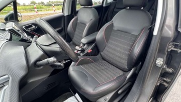 Peugeot 2008 I SUV Facelifting 1.2 PureTech 130KM 2018 Peugeot 2008 RATY 1.2 BENZ 130KM GT-LINE Kamera Navi Tablet Panorama Serwi, zdjęcie 30