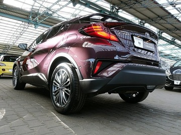 Toyota C-HR I Crossover Facelifting 1.8 Hybrid 122KM 2022 Toyota C-HR EXECUTIVE Kraj Bezwypadk 1wł, zdjęcie 8