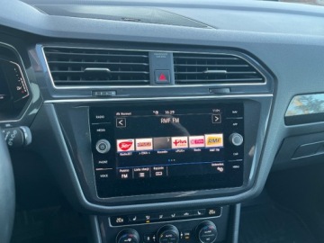 Volkswagen Tiguan Allspace SUV 2.0 TDI 190KM 2020 Volkswagen Tiguan Allspace 2.0 diesel 190 KM automat 4 Motion R - LINE, zdjęcie 10